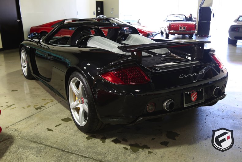 2005 Porsche CARRERA GT