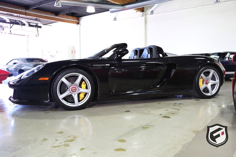 2005 Porsche CARRERA GT