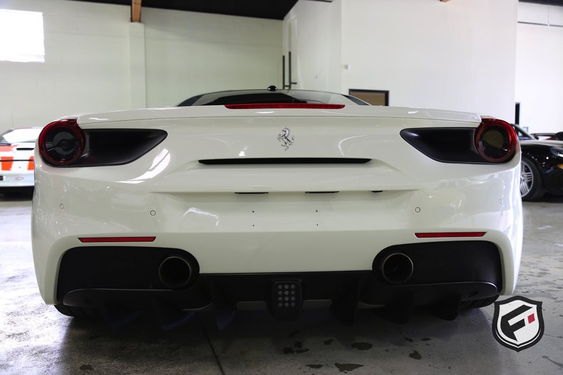2016 Ferrari 488 GTB