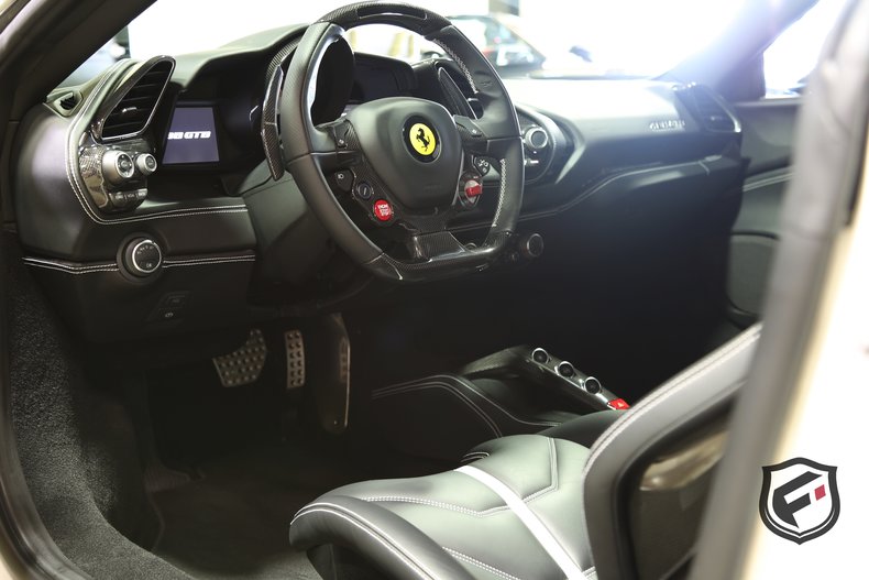 2016 Ferrari 488 GTB
