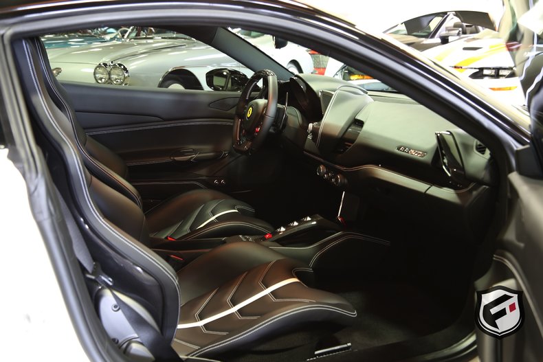 2016 Ferrari 488 GTB