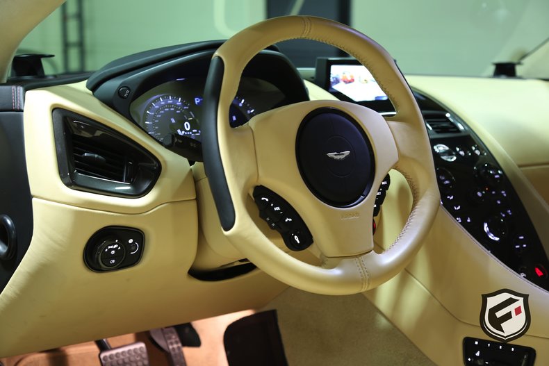 2014 Aston Martin Vanquish