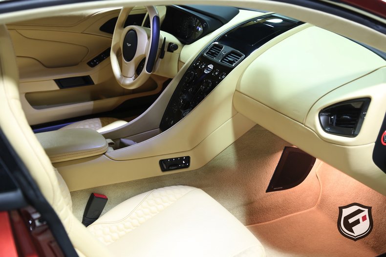 2014 Aston Martin Vanquish