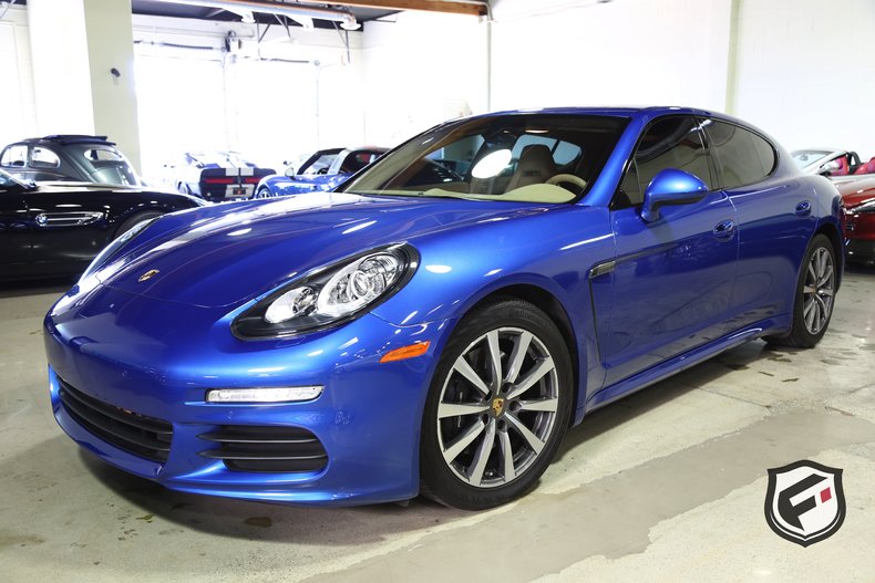 2015 Porsche Panamera