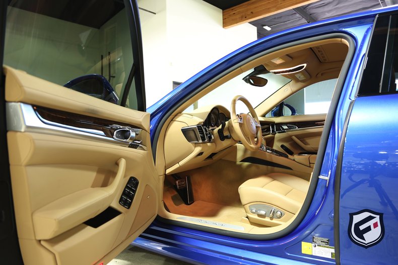 2015 Porsche Panamera