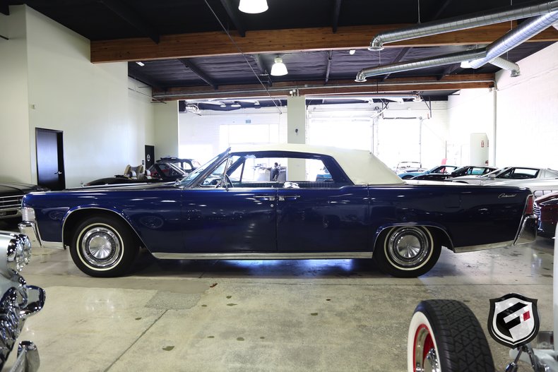 1965 Lincoln Continental