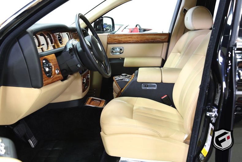 2014 Rolls-Royce Phantom Extended Wheelbase