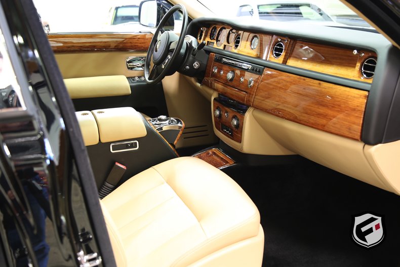 2014 Rolls-Royce Phantom Extended Wheelbase
