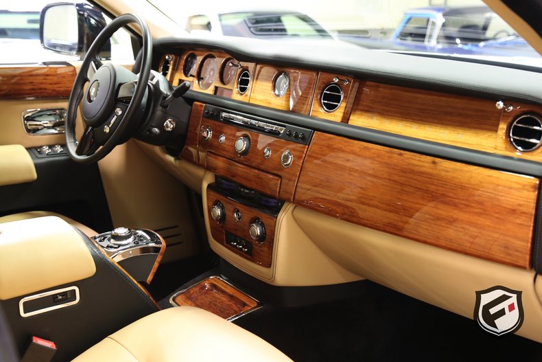 2014 Rolls-Royce Phantom Extended Wheelbase