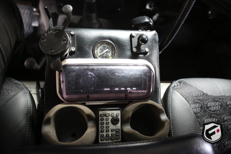 1993 Land Rover Defender 110