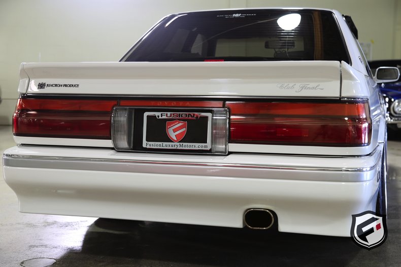 1989 Toyota Crown