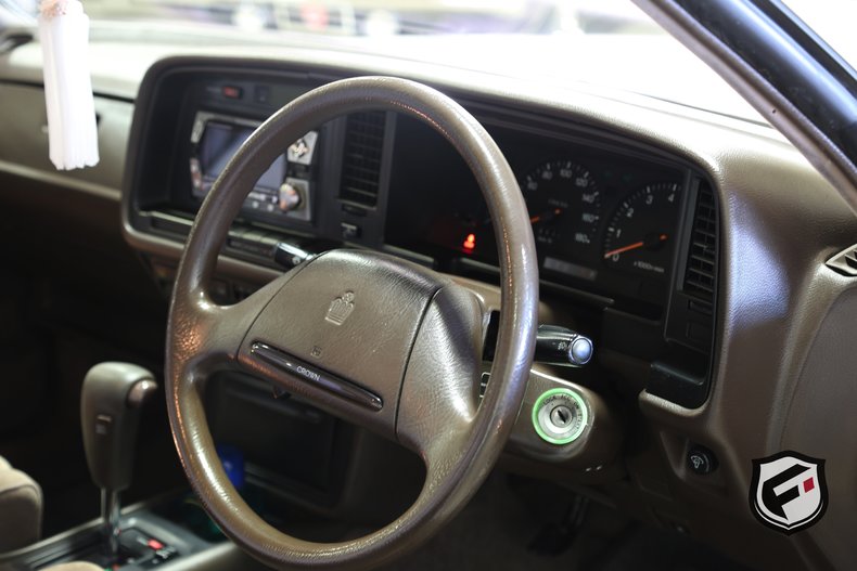 1989 Toyota Crown