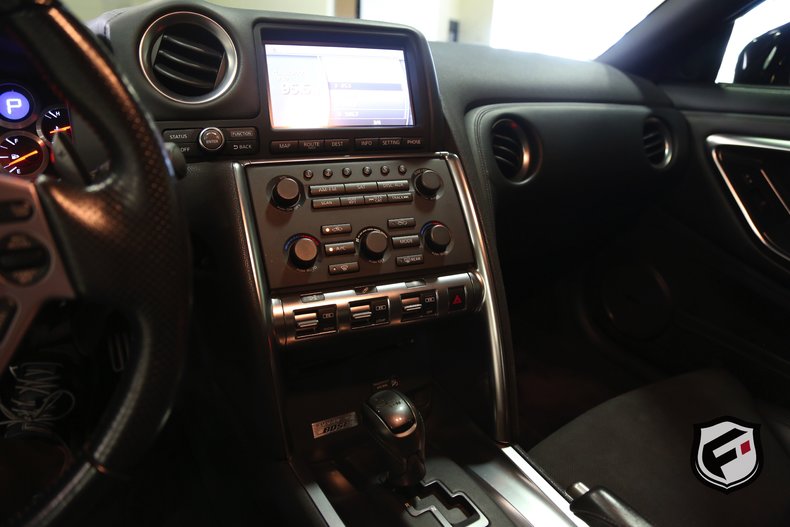 2010 Nissan GT-R