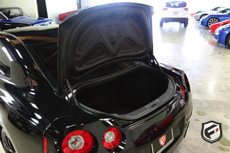 2010 Nissan GT-R