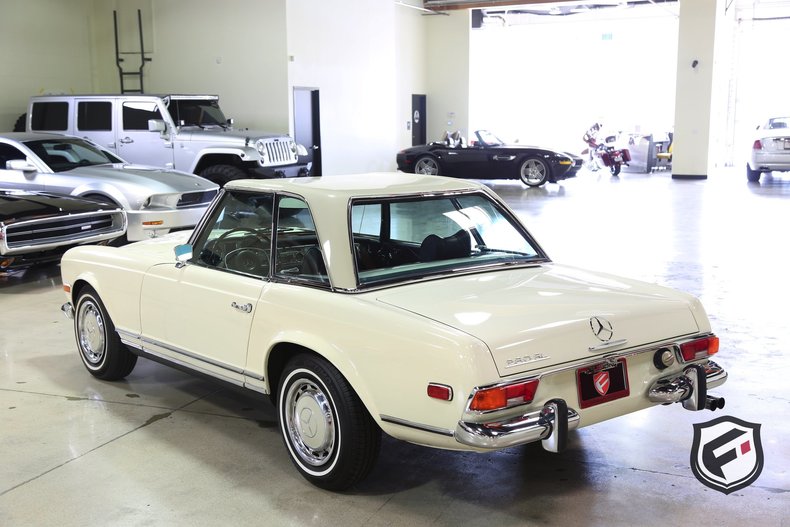 1969 Mercedes-Benz 280SL