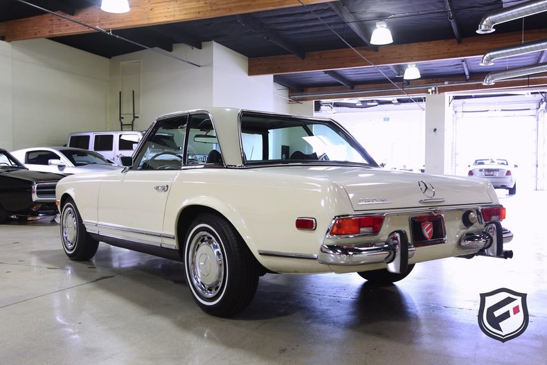 1969 Mercedes-Benz 280SL