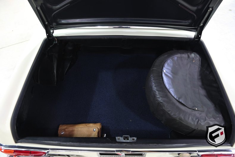1969 Mercedes-Benz 280SL