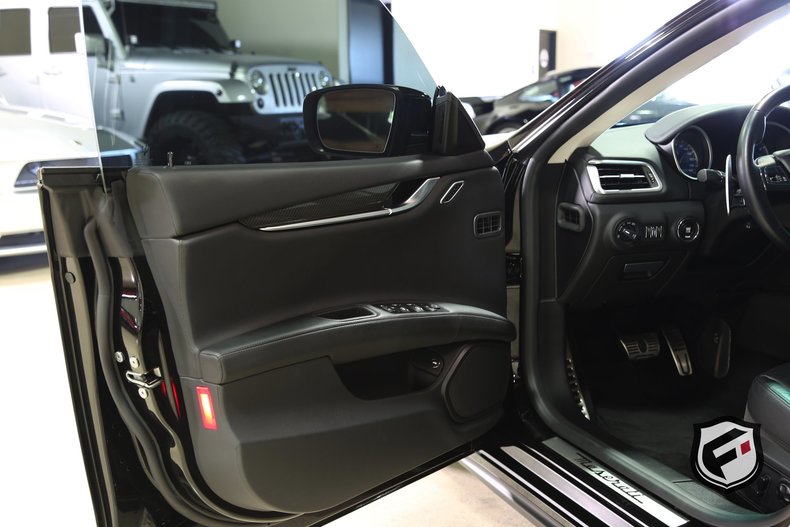 2015 Maserati Ghibli