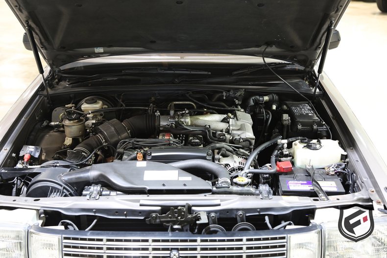 1990 Toyota Crown