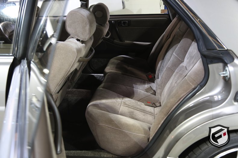 1990 Toyota Crown