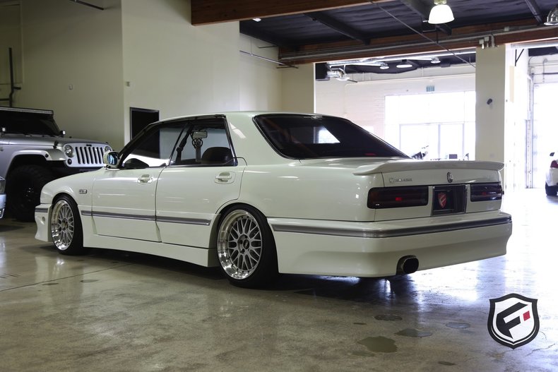 1990 Nissan Cima
