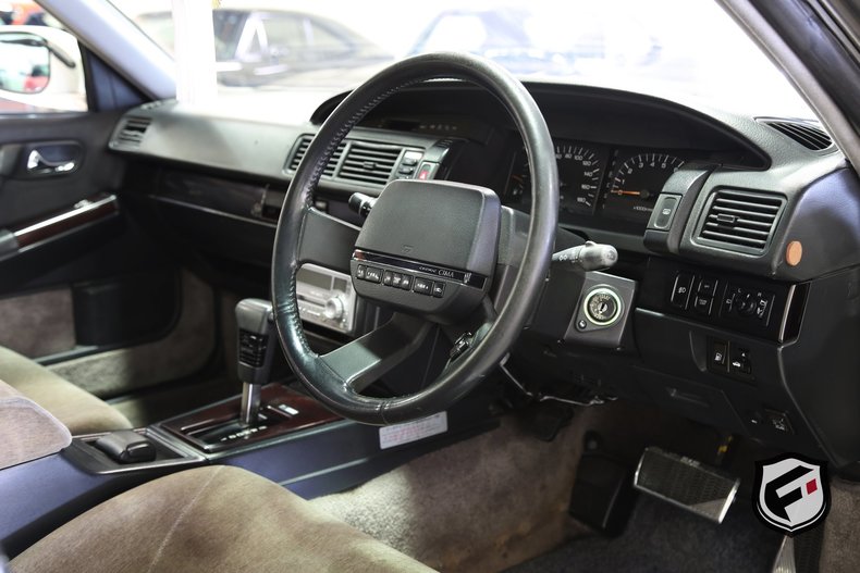 1990 Nissan Cima