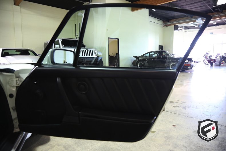 1986 Porsche 930