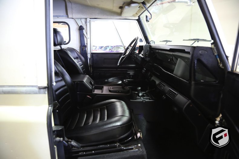 1983 Land Rover Defender 110