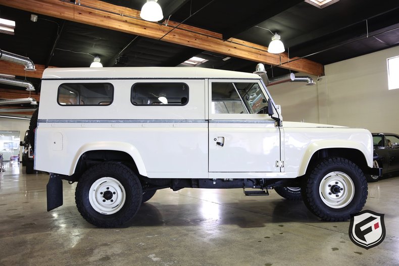 1983 Land Rover Defender 110