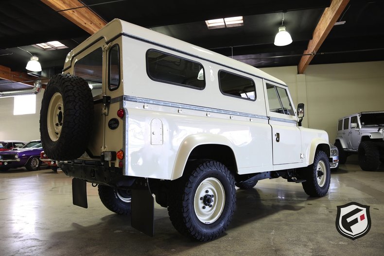1983 Land Rover Defender 110