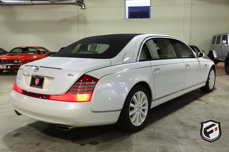 2009 Maybach 62S/Landaulet