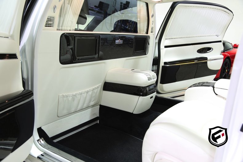 2009 Maybach 62S/Landaulet
