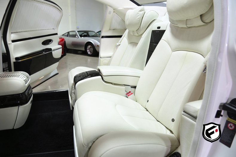 2009 Maybach 62S/Landaulet