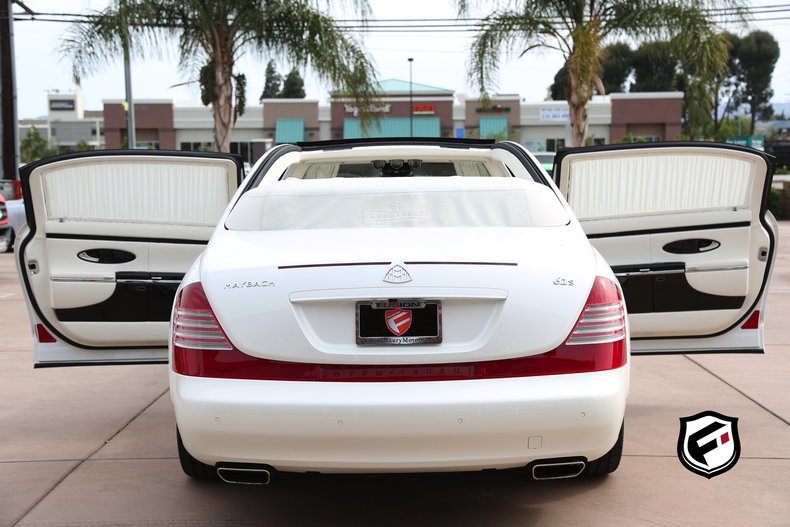 2009 Maybach 62S/Landaulet