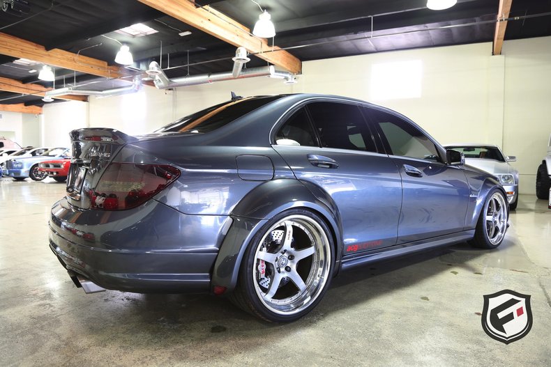 2009 Mercedes-Benz C63