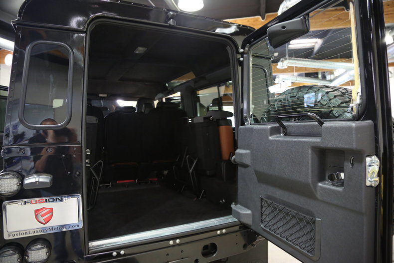 1990 Land Rover Defender 110