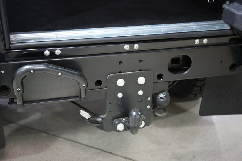 1990 Land Rover Defender 110