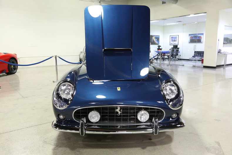 1961 Ferrari 250 GT CALIFORNIA SPYDER