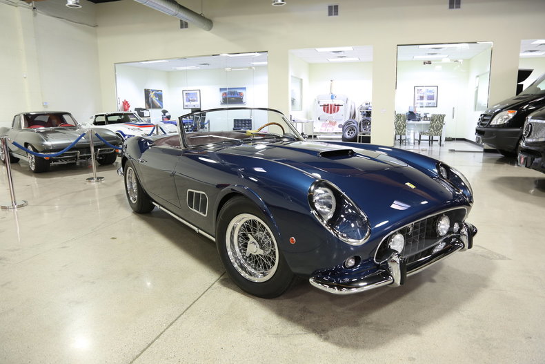 1961 Ferrari 250 GT CALIFORNIA SPYDER
