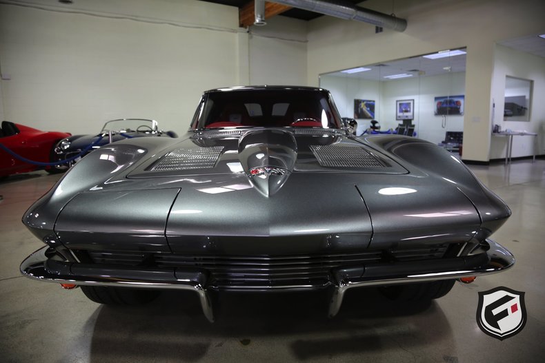 1963 Chevrolet Corvette Split-Window SEMA Car