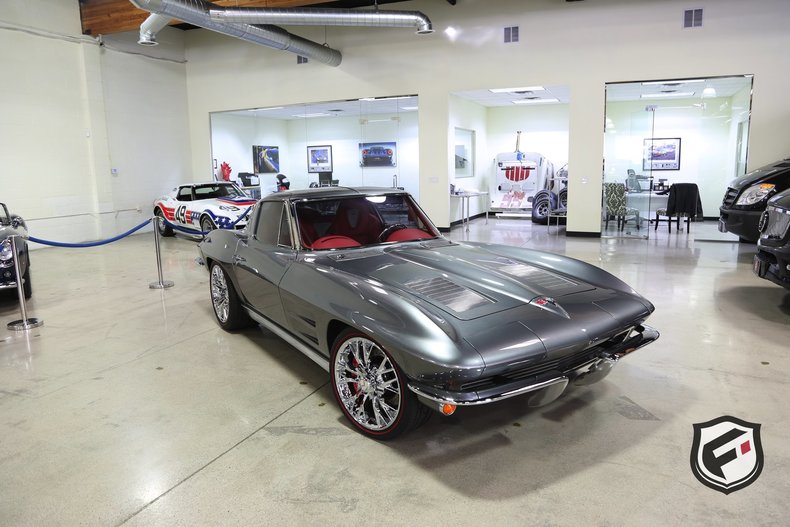 126082f79a60f low res 1963 chevrolet corvette split window sema car