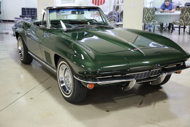 1268106c0591a low res 1967 chevrolet corvette