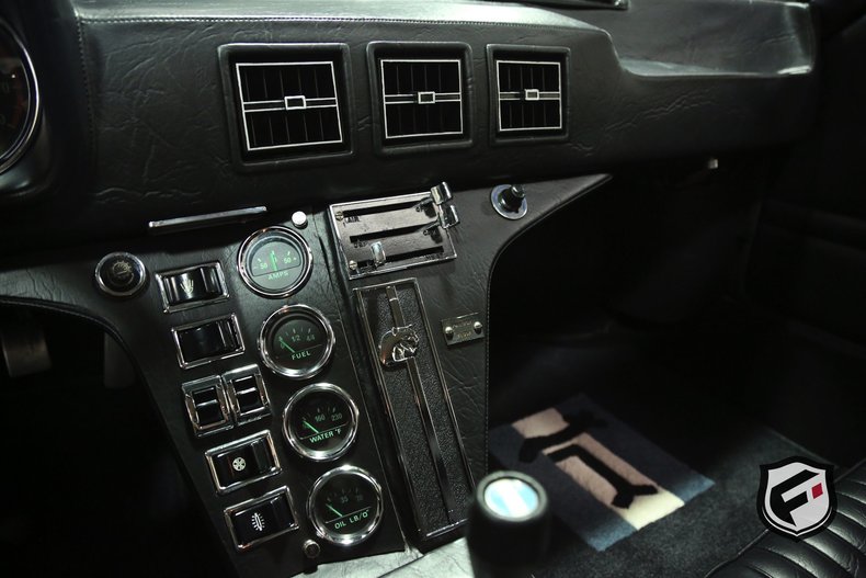 1971 De Tomaso Pantera