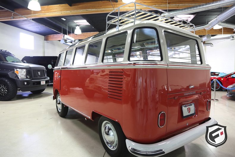 1963 Volkswagen 23 Window Samba Bus