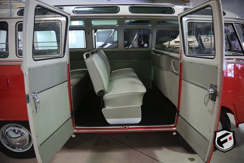 1963 Volkswagen 23 Window Samba Bus