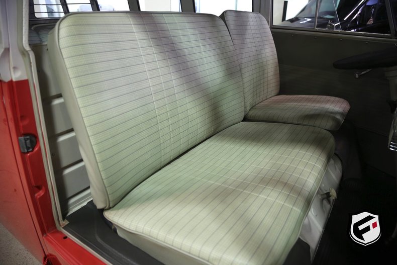 1963 Volkswagen 23 Window Samba Bus