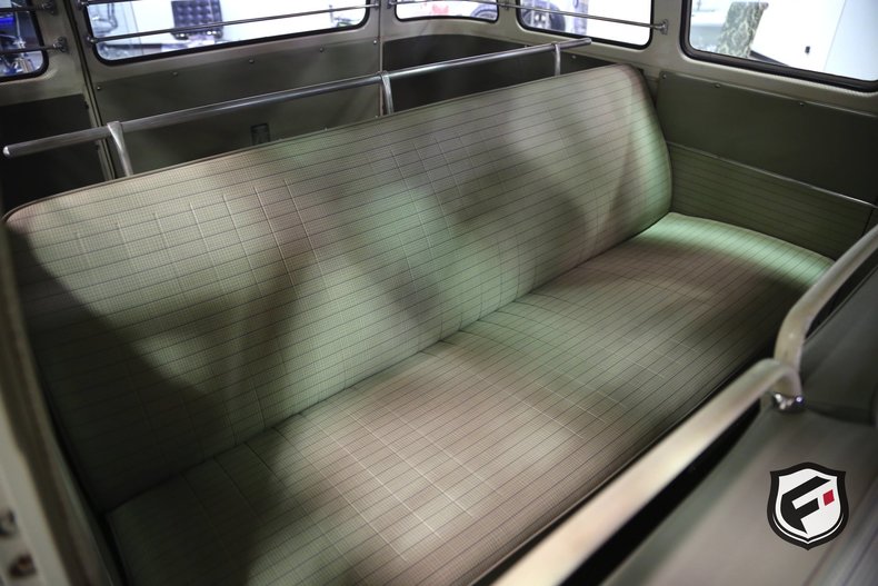 1963 Volkswagen 23 Window Samba Bus