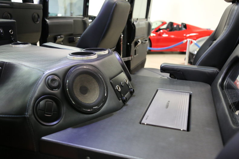 2002 HUMMER H1