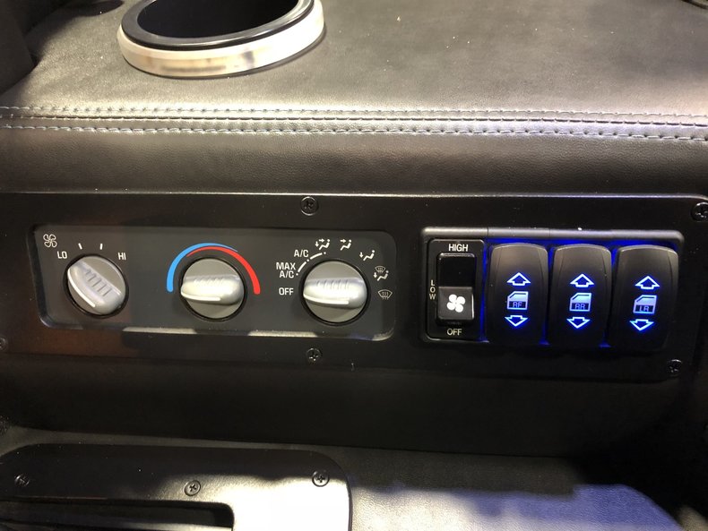 2002 HUMMER H1