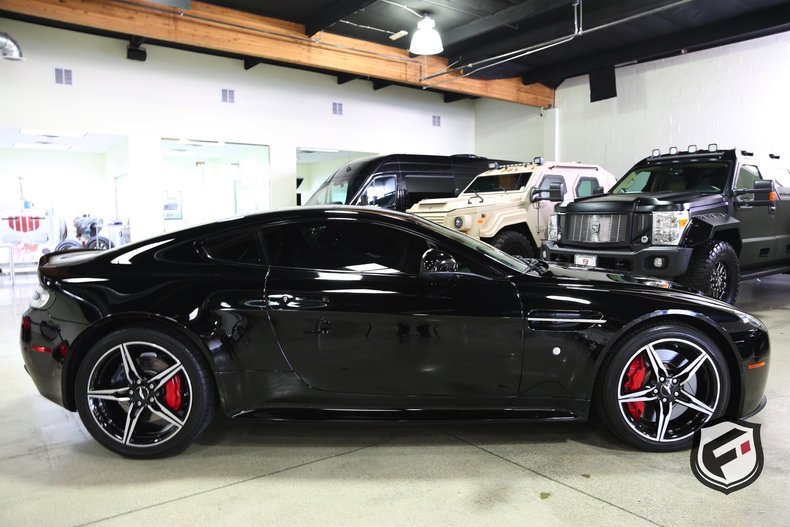 2016 Aston Martin Vantage V8 GT